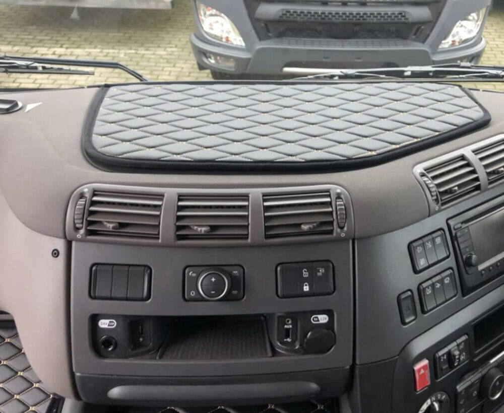 Daf CF Truck Mats - Dash Mats